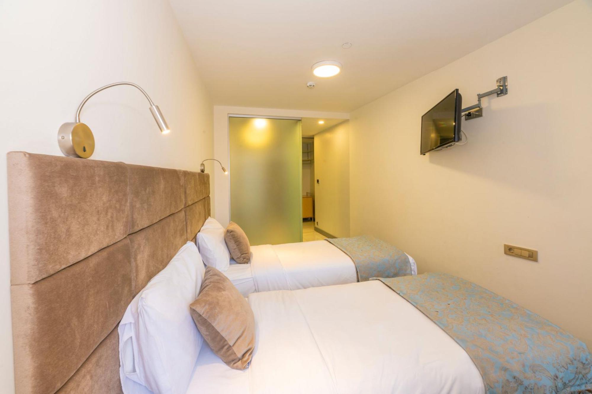 Taksim Hotel V Plus Κωνσταντινούπολη Δωμάτιο φωτογραφία